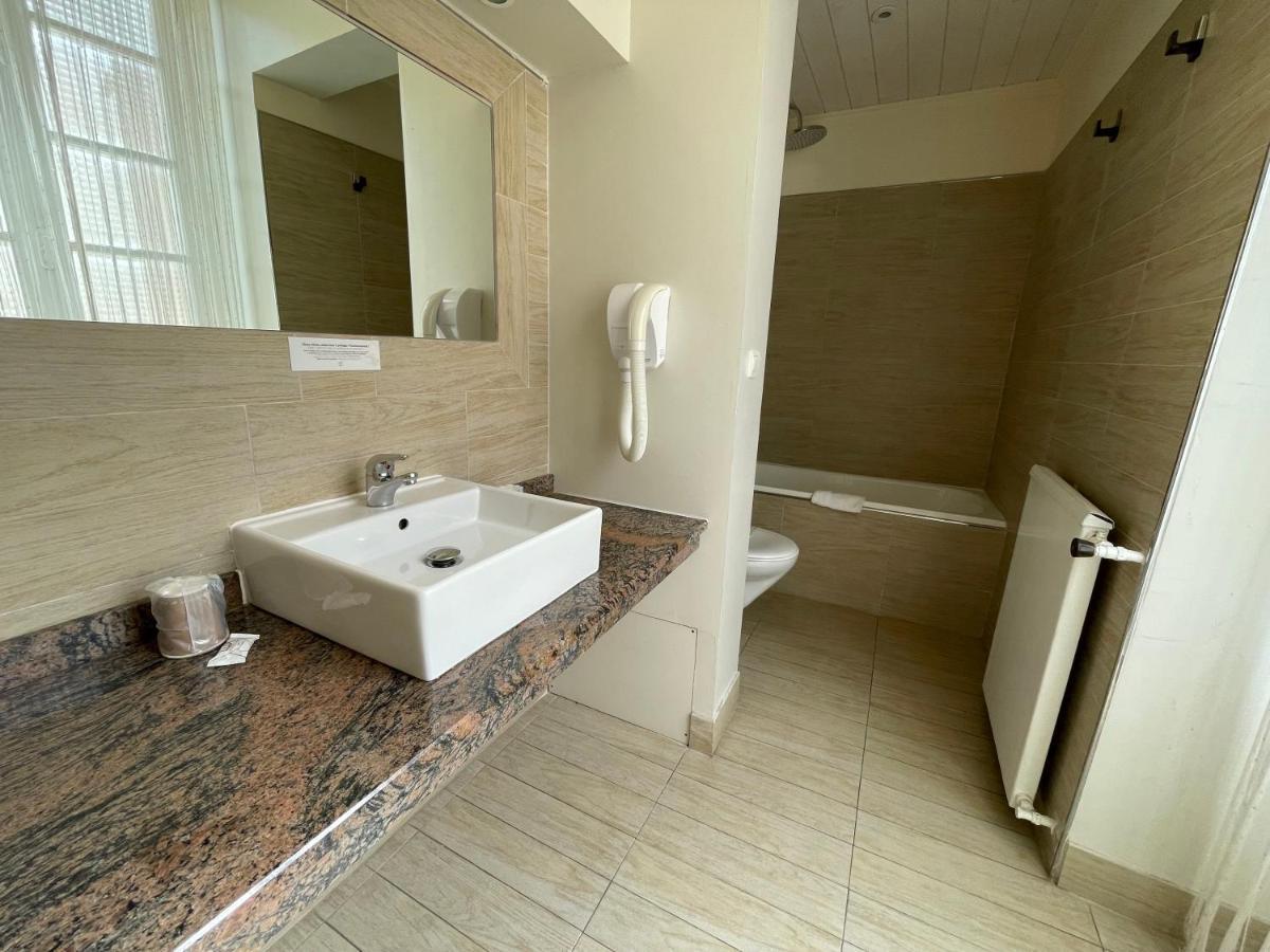 Hotel Le Mirval La Brigue Zewnętrze zdjęcie