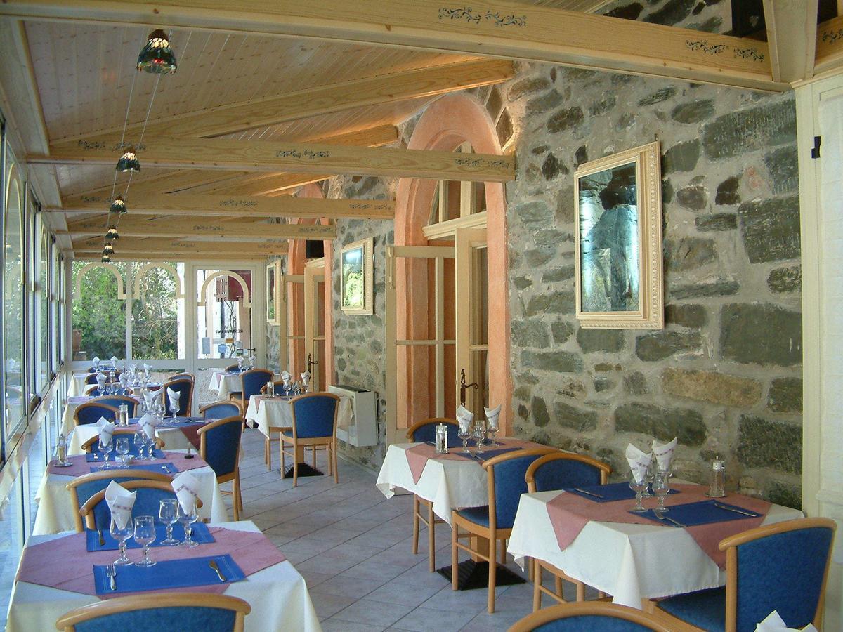 Hotel Le Mirval La Brigue Zewnętrze zdjęcie