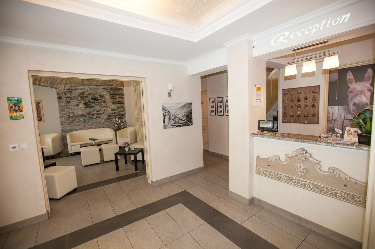 Hotel Le Mirval La Brigue Zewnętrze zdjęcie